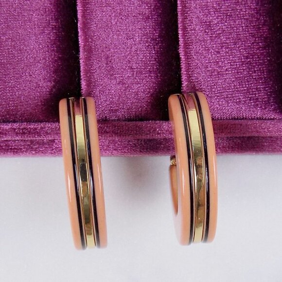 new in box! acrylic crescent moon hoops color block gold - Picture 5 of 5